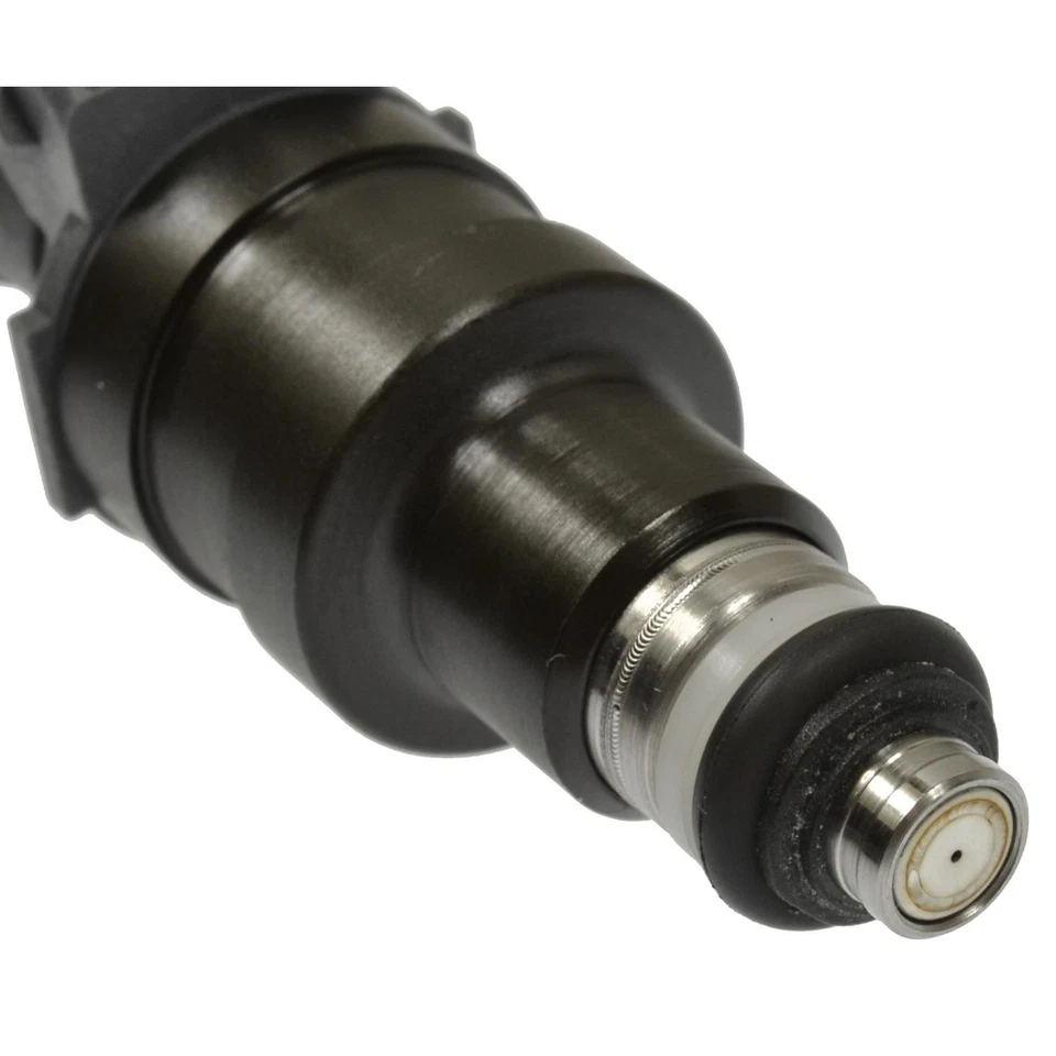 Inyector de combustible Standard Motor Products FJ682 para modelos seleccionados de Dodge Jeep 96-02 Foto 2 de 4
