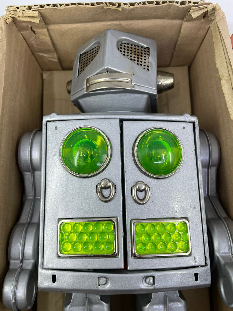 Vintage Japan Amico Battery Operated Attacking Martian Tin Vintage Japan Amico Battery Operated Attacking Martian Tin
