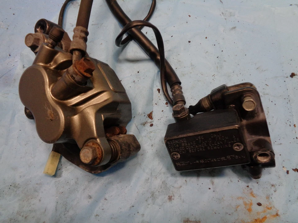 Yamaha V Star XV 250 2012 freno delantero cilindro maestro y pinza Virago 09 1 12 Foto 4 de 4