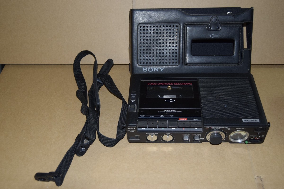 S*5様 SONY TCM-5000EV カセットプレーヤー　専用ケース付き Sony TCM-5000EV Black Professional Cassette Recorder