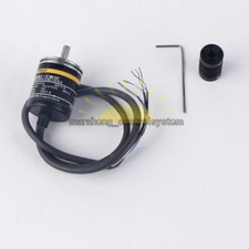 one OMRON Rotary Encoder E6A2-CW3C 360P/R NEW