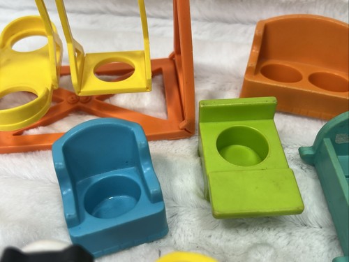 28 Pc Vintage Wood & Plastic Fisher Price Little People Figures & Accessories - Picture 3 of 11