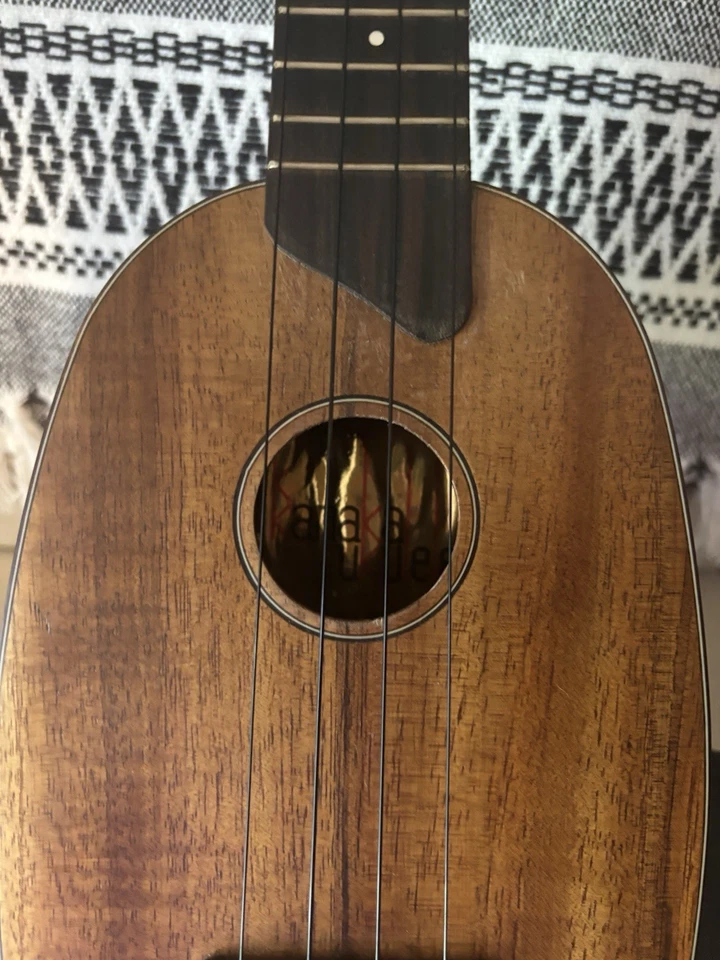 Редкая Винтажная Золотая Этикетка Камака Сопрано Укулеле Коа Дерево Отличное состояние товара - Изображение 3 из 4