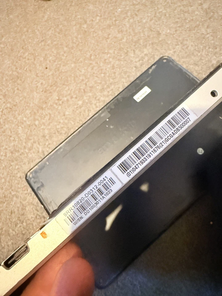 Job Lot 5x Apple, Gigabyte, Amazon, Sony Tablets – spears or repair - Image 4 of 4