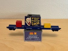 N Scale Micro-Trains 139 00 262 Ringling Bros Flat Car w/Billboard