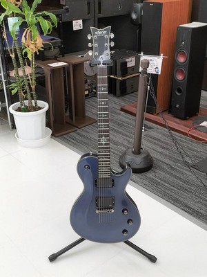 SCHECTER DAMEN SOLO ELITE