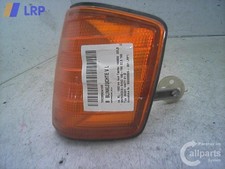 Mercedes W201 Blinker Blinkleuchte vorn links HELLA gelb BJ1993 Mercedes W201 Blinker Blinkleuchte vorn links HELLA gelb BJ1993