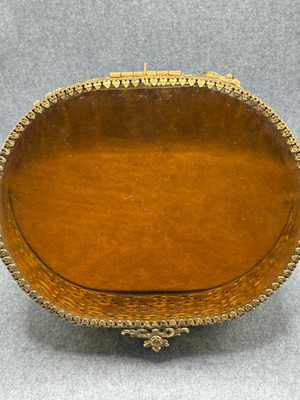 Hollywood Regency Vanity Jewelry Trinket Box Gilt Gold Tone Oval Ormolu Vintage
