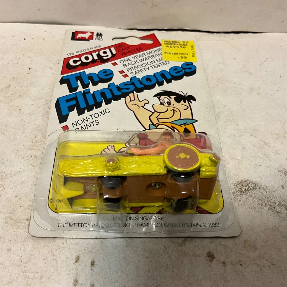 VINTAGE 1982 CORGI JUNIOR FRED’S FLYER #128 THE FLINTSTONES FACTORY SEALED - Image 3 of 4
