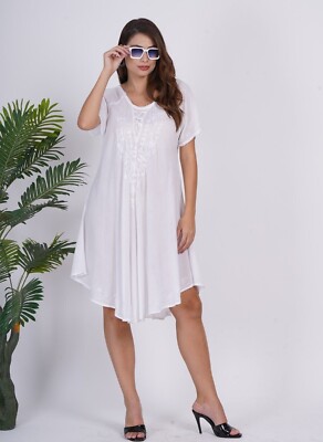 Damen weiß Blumen bestickt U-Ausschnitt Midi Regenschirm Kleid Großhandel Mix...