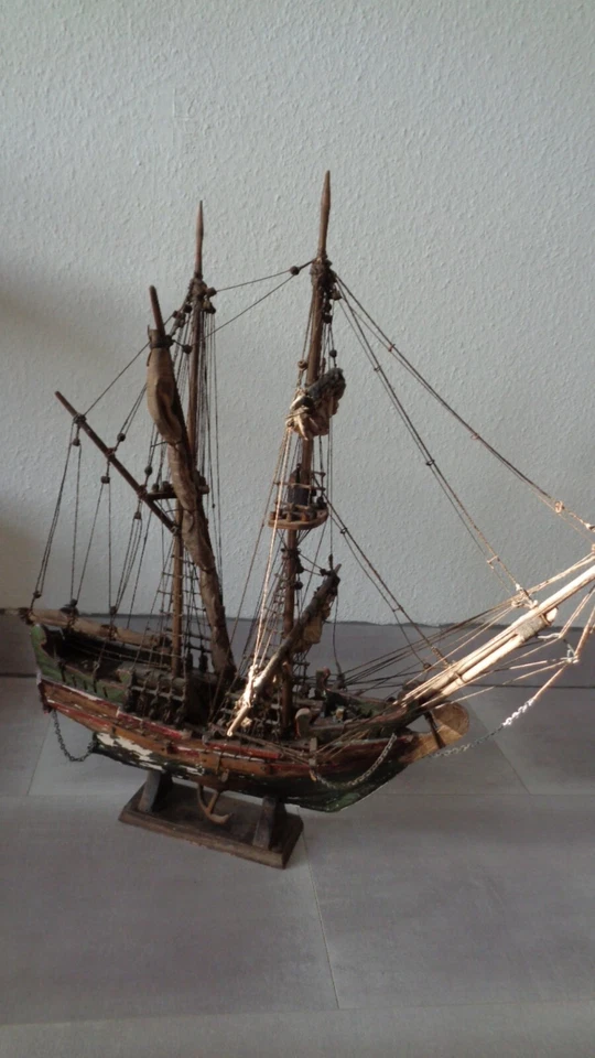 Modell Segelschiff Holz ca.60 x 35 x 70 cm