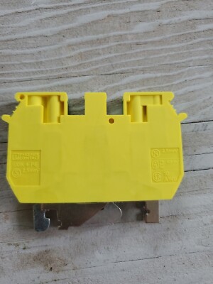 Lot of 45 Phoenix Contact UDK 4-PE Ground Terminal Blocks 2775184 DIN Rail