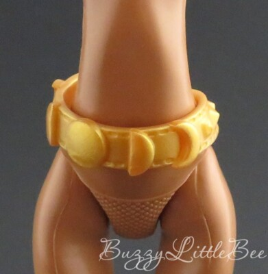 #ad Monster High Doll Clawdeen Wolf Power Ghouls Gold Belt $4.99
