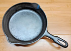 Griswold Iron Mountain Cast Iron Skillet Size 5 Model 1030 Sits Flat No Spin — photo 5
