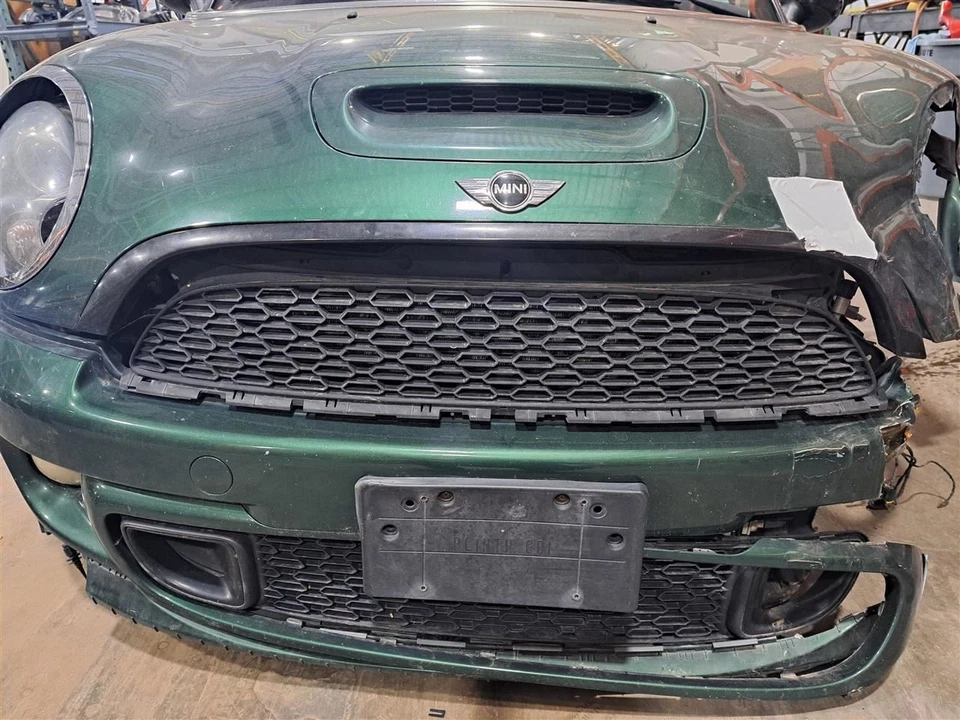 Mini Cooper Minicooper Sku #4273944 2012 parrilla inferior Foto 2 de 4