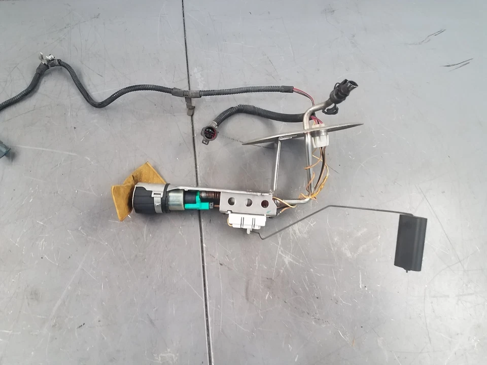 2003 03 04 水星掠夺者燃油泵/发送单元 #4504 S3 — 第 4/4 张图片