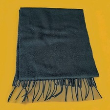 Elegant Vintage-Style Dark Green Scarf with Tassels - Soft Neck Warmer Winter