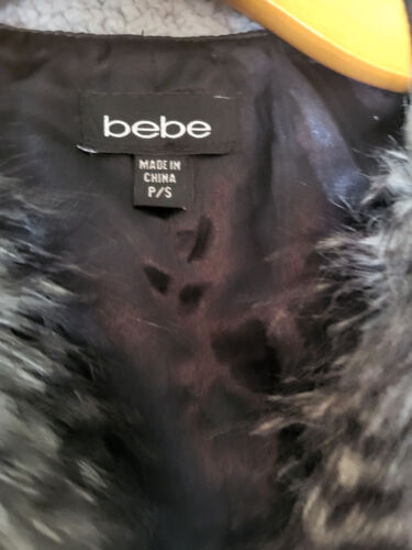 Bebe Vest Women’s Size PS Ultra-Soft Faux Fox Fur Brown Top Designer Blouse - Picture 2 of 6