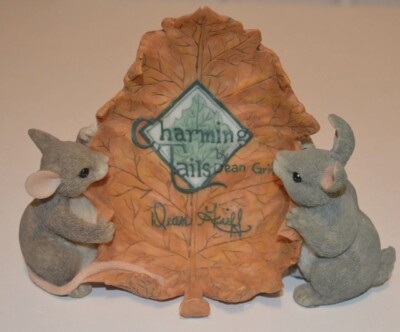 Charming Tails Display Sign Figurine by Dean Griff  Fitz and Floyd 87/690 NRFB