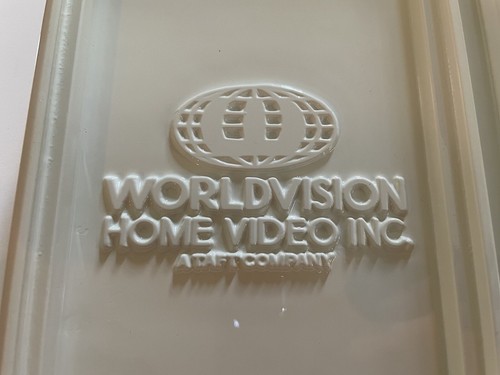 Kiss Meets The Phantom Of The Park VHS Original Release W/ Signed Guitar Pick - Bild 3 von 6