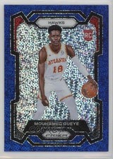 2023-24 Panini Prizm Blue Sparkle Prizm 82/144 Mouhamed Gueye #157 16zo