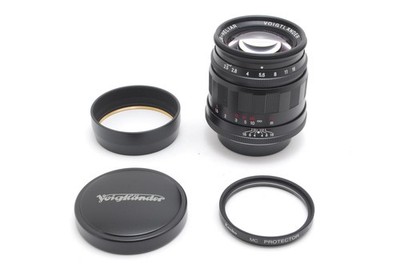 C Normal] Voigtlander COLOR-HELIAR 75mm f/2.5 MC Black Lens for