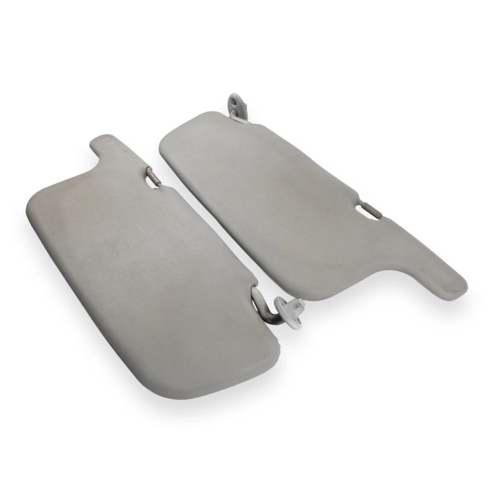 1995 - 2001 雪佛兰 Geo 地铁司机和乘客侧遮阳板一对灰色 — 第 3/4 张图片