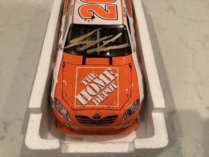 JOEY LOGANO AUTOGRAPHED 2009 HOME DEPOT NEW HAMPSHIRE RACE WIN DIECAST & CARD