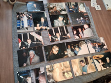 18 CELEBRITY PHOTOS:CLOONEY,D VAN DYKE,J.CAREY,JAMES BROWN,M.SHEEN,G.FOREMAN,etc