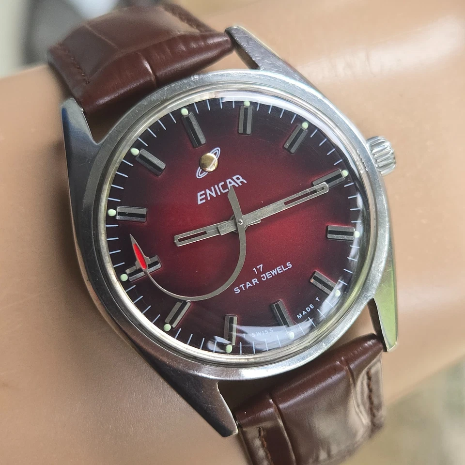 Reloj de cuerda manual vintage ENICAR para hombre Rocket segunda mano suizo años 70 Foto 2 de 4