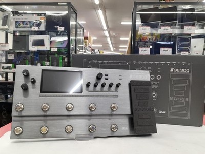 MOOER GE300 MULTI-EFFECTOR 90990