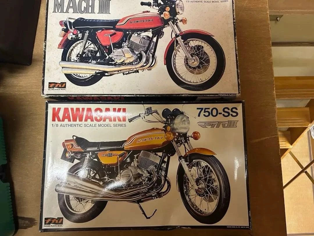 Kawasaki Motorcycle 1:8 Scale Diecast & Toy Vehicles for sale | eBay