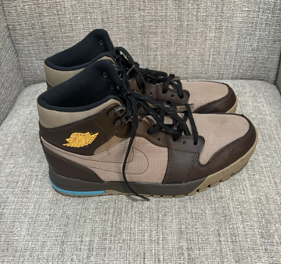 Nike Air Jordan 1 Trek Caqui Varsity Maíz Barroco Marrón 616344-205 Talla 10.5 Foto 4 de 4