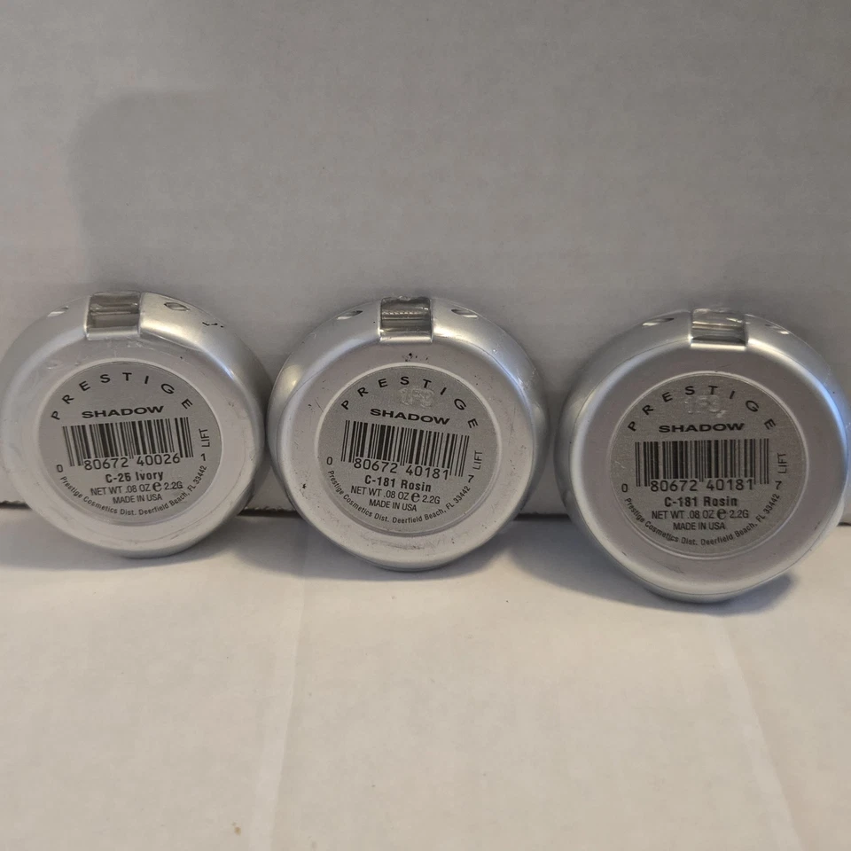 3 Prestige Cosmetics 眼影颜色 C-181 Rosin & C26 象牙色 全新未拆封 — 第 2/4 张图片