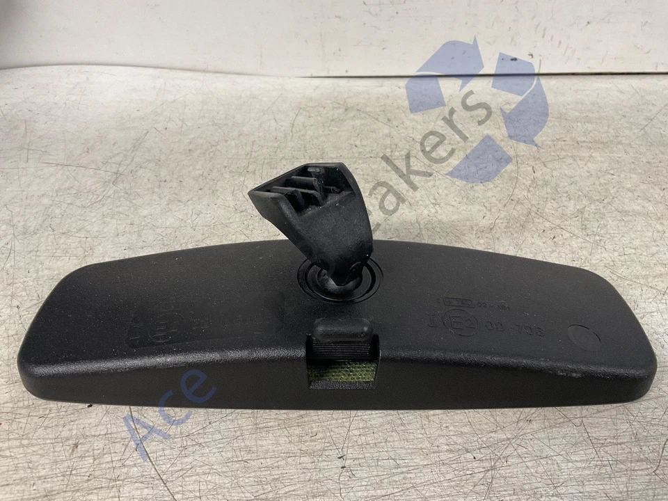 Dacia Sandero Mk2 B52 16-20 Rear View Mirror - Image 2 of 4