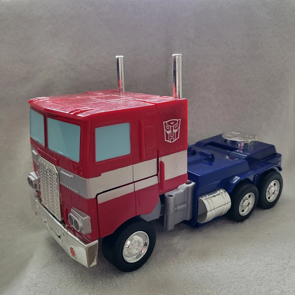 Transformers G1 Optimus Prime 12 Inch Converting Lights Jada Toys No Remote RC - Image 3 of 4