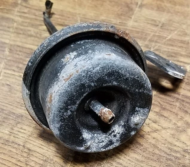 Válvula actuador de derivación de entrada de sobrealimentador Thunderbird SC 1989-1995 3,8 L Foto 4 de 4