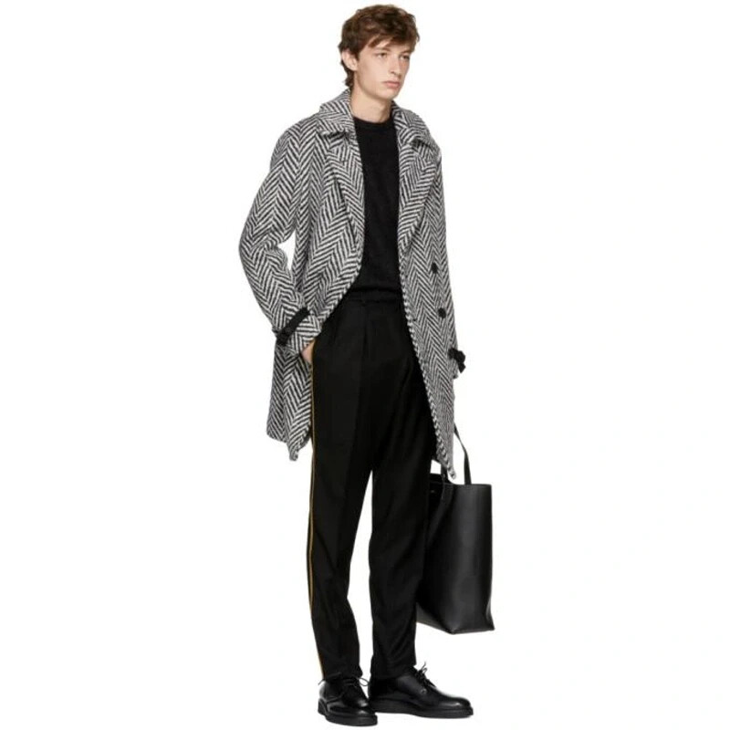 Cappotto Saint Laurent Paris bianco e nero con cintura in lana a spina di pesce Taglia 44 FW17