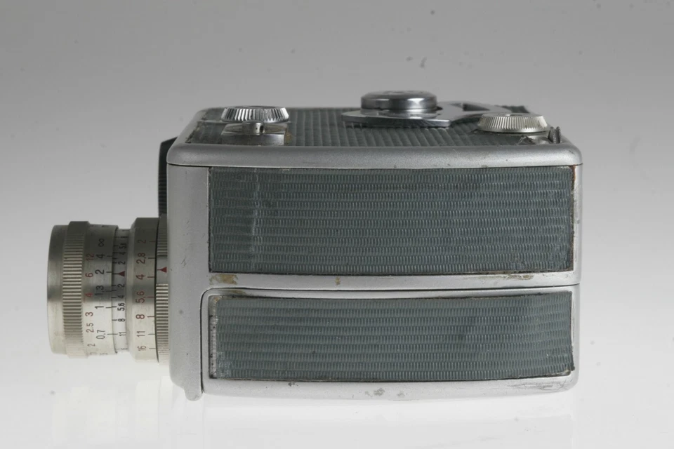 Pentaka 8B con Jena B. 2,8/12,5 mm #6700305/57525 Foto 3 de 4