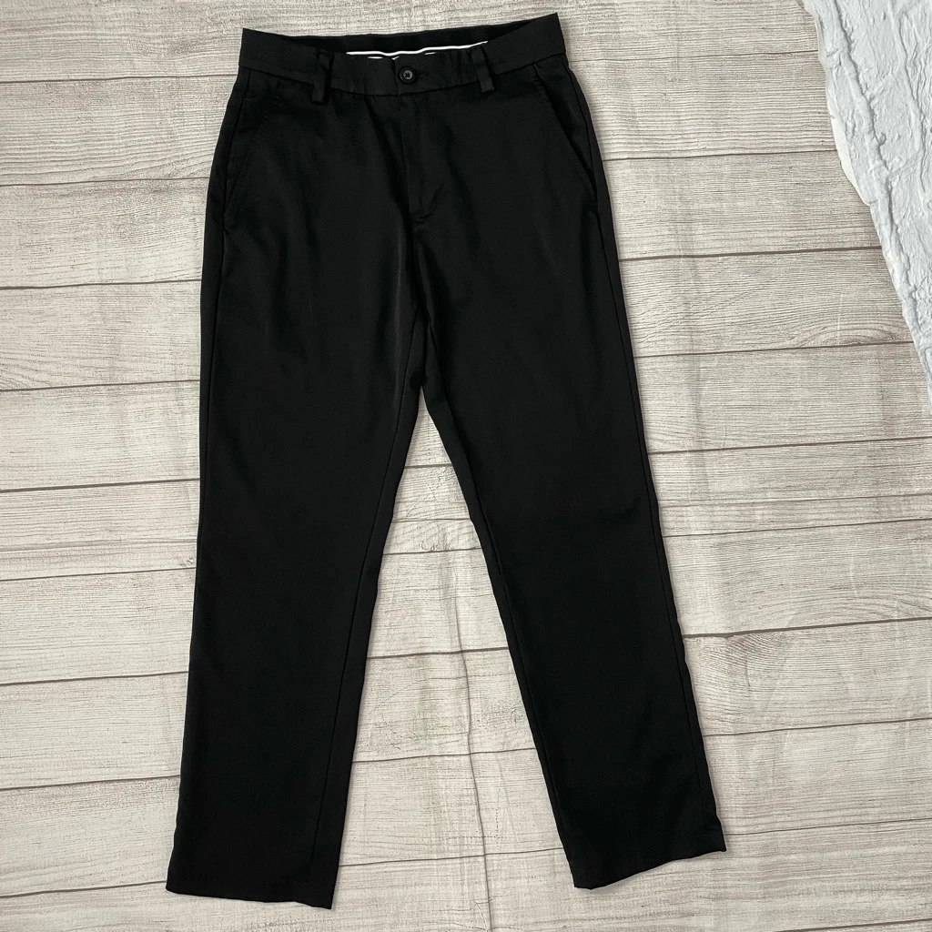 Amazon essentials men 28x30 golf or casual straight leg pants lightweight black