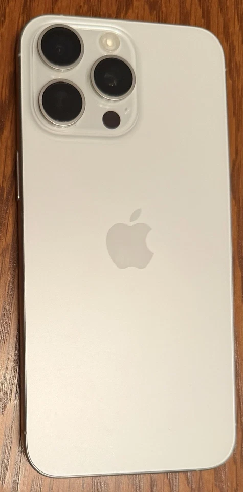 Iphone 15 pro max 256, photo 1 sur 5
