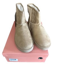 Josiny Suede  Tan Brown Size 9 Fur Lined Boots 