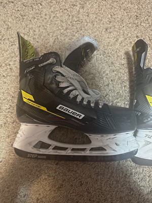 Bauer Supreme Comp Senior Ice Hockey Skates 9.5  w/ Blacksteel