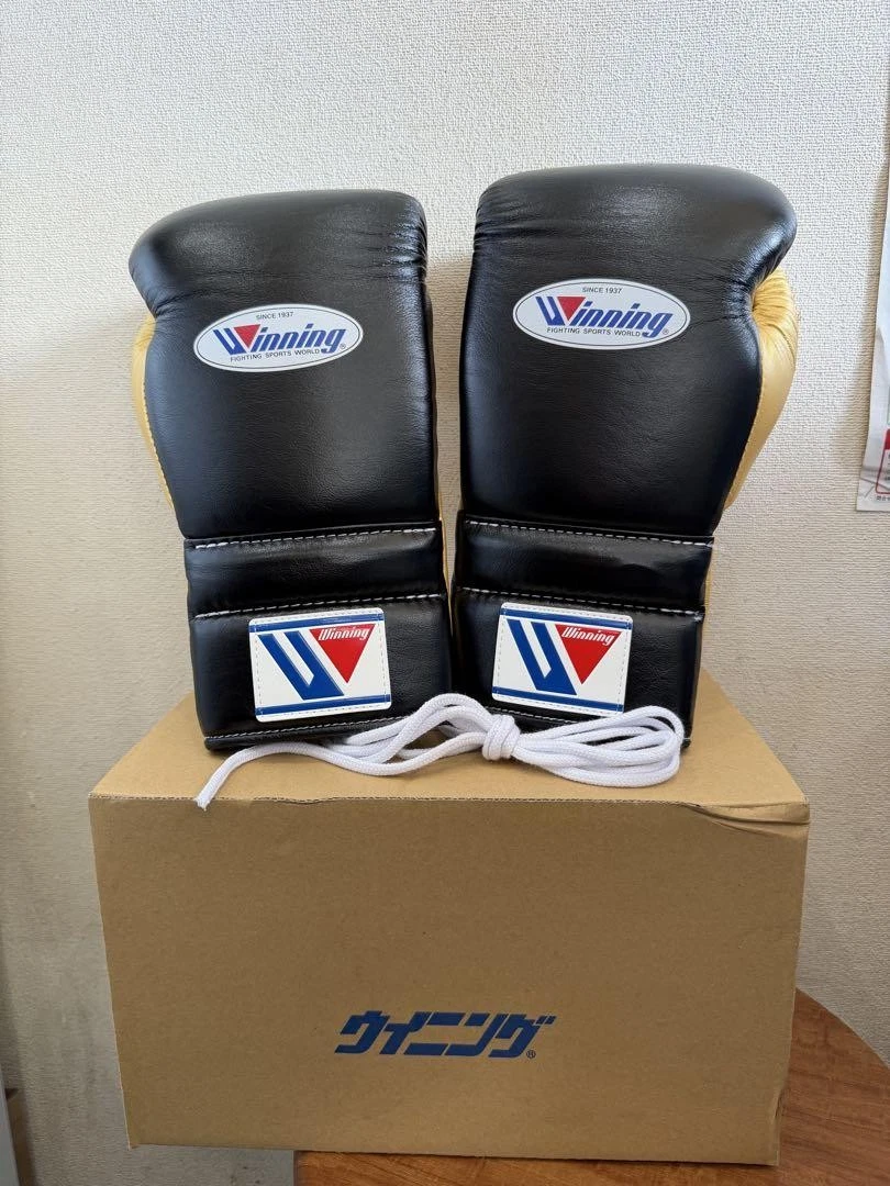 新品！未使用！ウイニング黒14オンス！発送はGW明けになります。 Winning 14 oz. Weight Boxing Gloves for sale | eBay