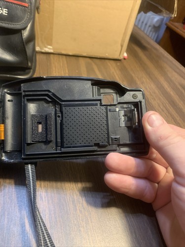 Ricoh Shotmaster 35mm zoom 105 Plus AF Point & Shoot Camera With Bag - Picture 6 of 8