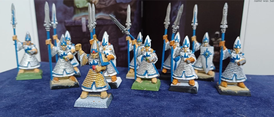 Lot figurines Warhammer Batailles Fantastiques Hauts-Elfes lanciers (12) - Photo 1/4