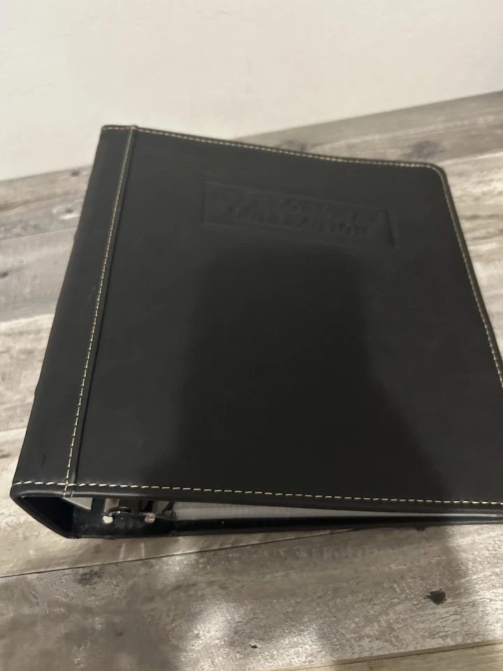 Samsill My Broadway Collection 3 Ring Binder / Sleeves Included - Image 2 of 4