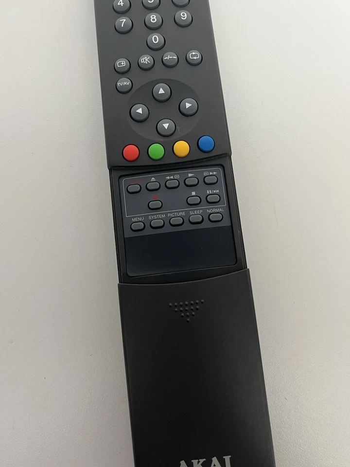 Genuine Akai RC-N1A Remote Control - VCR - TESTED AND WORKING + Batteries - Image 2 of 3