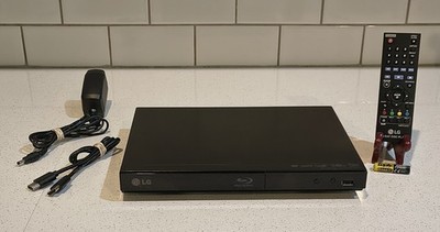 LG BP200 Blu-Ray + DVD + CD Player 1080 Wi-Fi with Remote & HDMI - TESTED 
