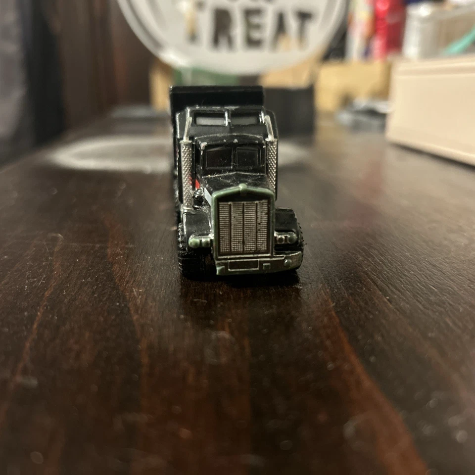 Matchbox Convoy 1983 Kenworth Midnight Express*no box* 1:87 HO Scale  - Image 2 of 4